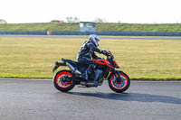 Evening Low_Mid Group Orange Bikes